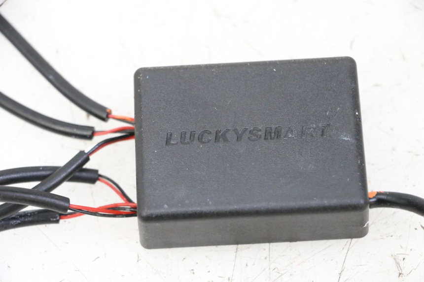 photo de RELE KUKIRIN G2 MASTER 1 - Altra angolazione