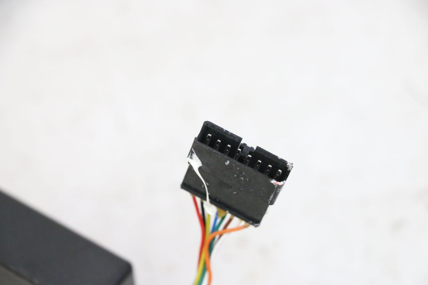 photo de RELE KUKIRIN G2 MASTER 1 - Dettagli dei punti di fissaggio