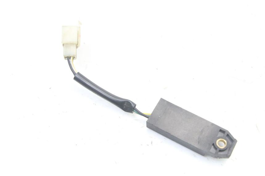 photo de RELÈ ELETTRICO KYMCO GRAND DINK 125 (2008 - 2014) - Zoom sullo stato d'uso