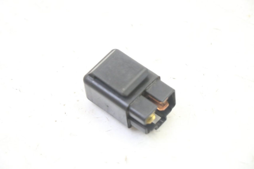 photo de RELAY ELETTRICO SUZUKI GS GSE 500 (2001 - 2003) - Altra angolazione