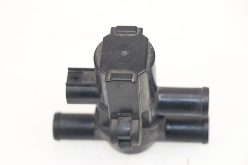 photo de RELÈ ELETTRICO SUZUKI GSR 750 (2011 - 2017) - Dettaglio del componente