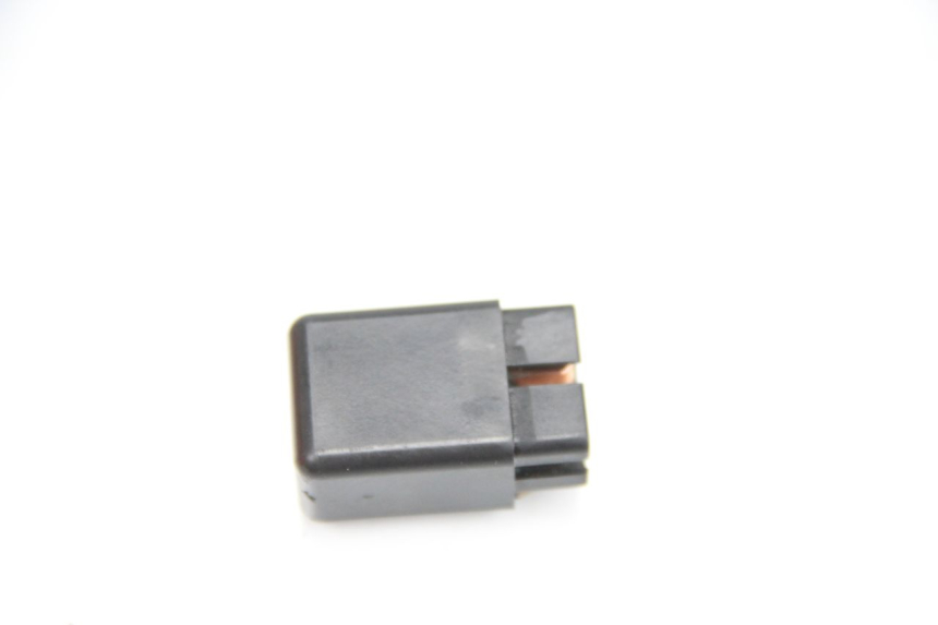 photo de Relè elettrico SUZUKI GSR 600 (2005 - 2012) - Dettaglio del componente