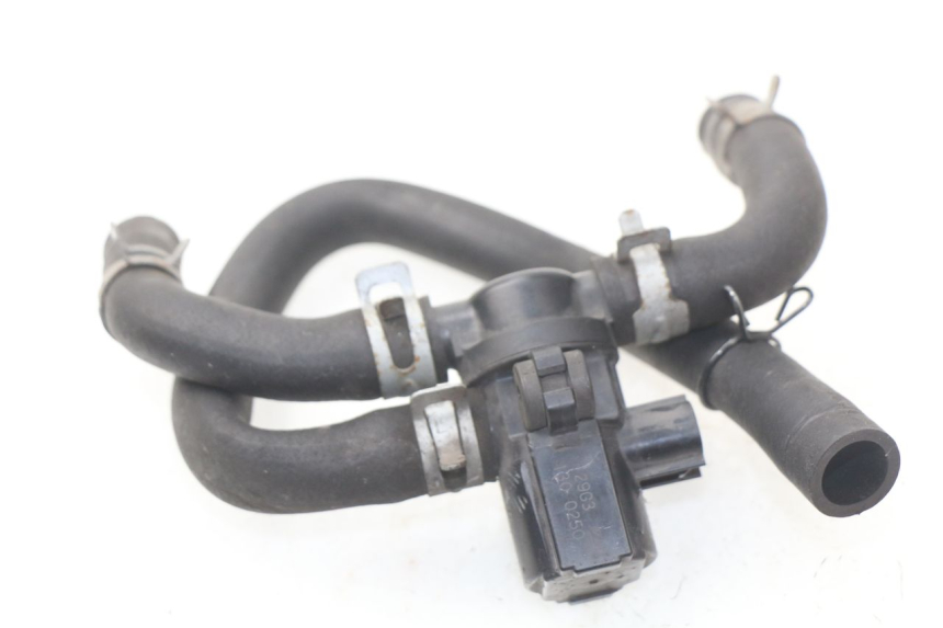 photo de Relè elettrico SUZUKI GSX-R GSXR 750 (2011 - 2016) - Vista principale