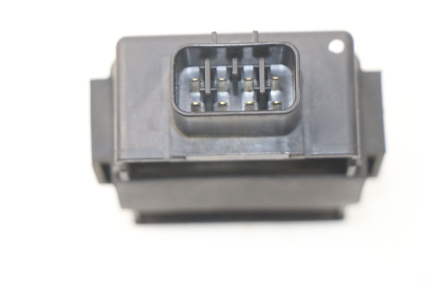 photo de RELÈ ELETTRICO SUZUKI GSX-R GSXR 600 (2001 - 2003) - Zoom sullo stato d'uso