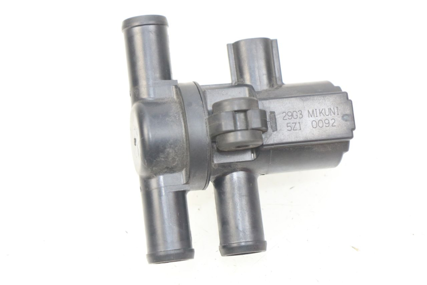 photo de Relè elettrico SUZUKI GSX-R GSXR 750 (2011 - 2016) - Vista principale