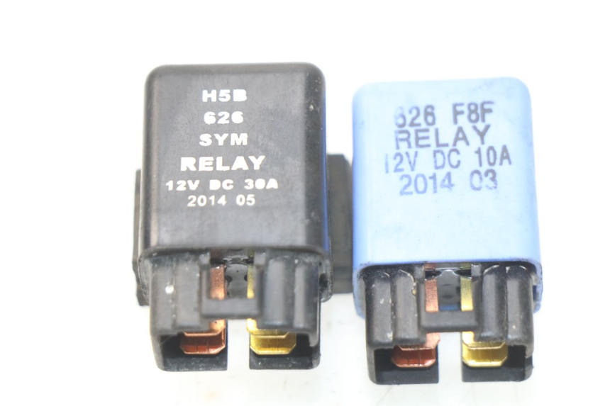 photo de Relè elettrico SYM GTS EFI ABS 125 (2012 - 2016) - Vista principale