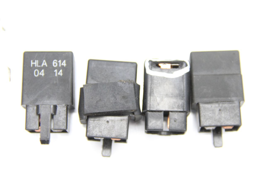 photo de Relè elettrico SYM GTS EFI ABS 125 (2012 - 2016) - Vista d'insieme del prodotto