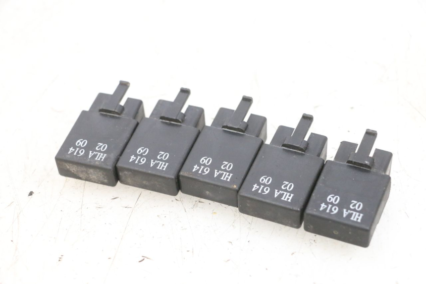 photo de Relè elettrico SYM GTS EVO 125 (2009 - 2013) - Dettaglio del componente