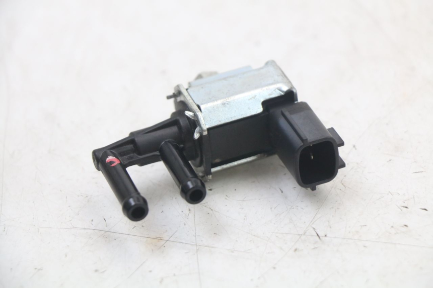 photo de RELE HUSQVARNA SVARTPILEN 401 (2018 - 2023) - Zoom sullo stato d'uso