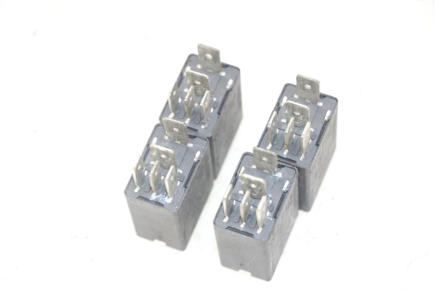 photo de RELE PIAGGIO IE MP3 YOURBAN 300 (2011 - 2016) - Zoom sullo stato d'uso