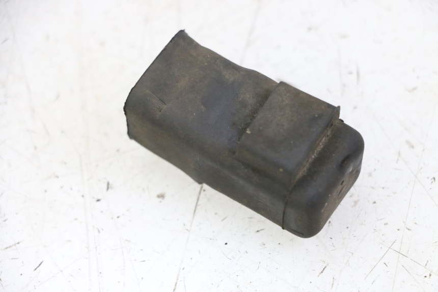 photo de RELE' ELETTRICO KAWASAKI ZR7 ZR-7 S 750 (1999 - 2004) - Dettaglio del componente