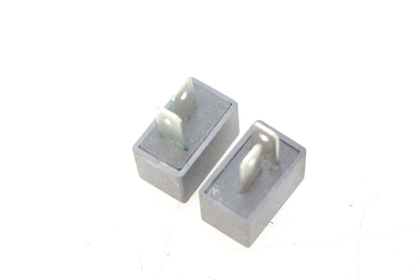 photo de RELE' ELETTRICO PEUGEOT KISBEE 4T 50 (2018 - 2022) - Zoom sullo stato d'uso