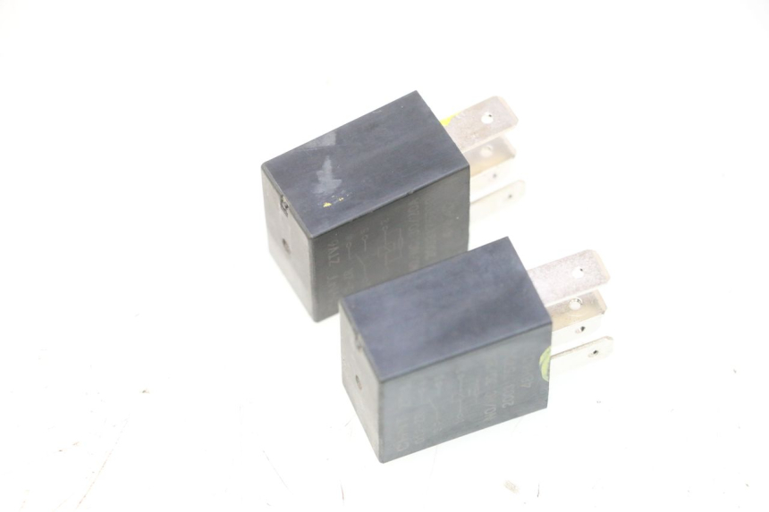photo de RELE PEUGEOT KISBEE 4T 50 (2023 - 2026) - Altra angolazione