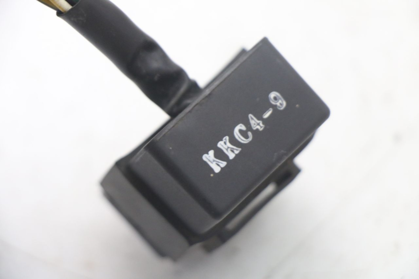 photo de RELÈ ELETTRICO KYMCO GRAND DINK 125 (2008 - 2014) - Zoom sullo stato d'uso