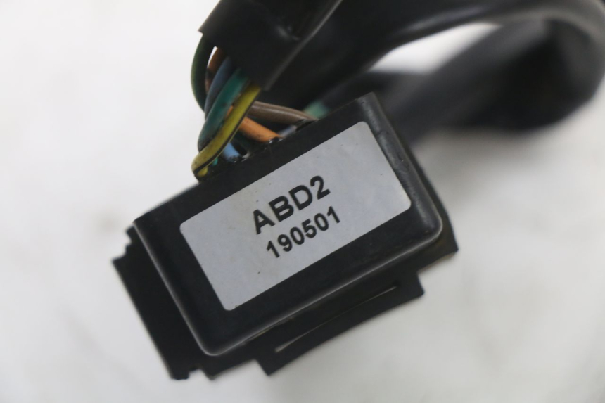 photo de RELE' ELETTRICO KYMCO X-TOWN XTOWN 125 (2016 - 2021) - Altra angolazione