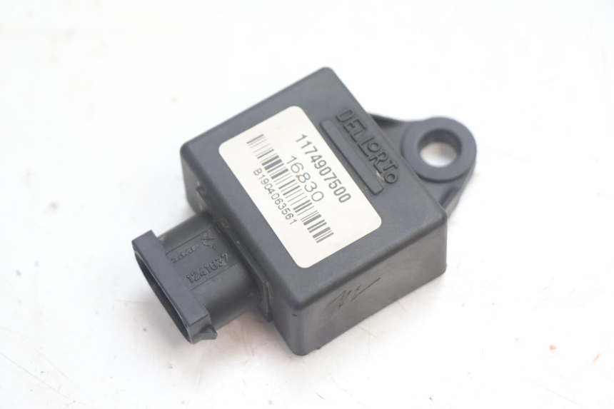 photo de RELE PEUGEOT LUDIX ONE 14P 50 (2004 - 2013) - Vista principale