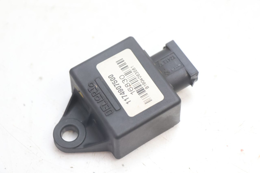 photo de RELE PEUGEOT LUDIX ONE 14P 50 (2004 - 2013) - Dettaglio del componente