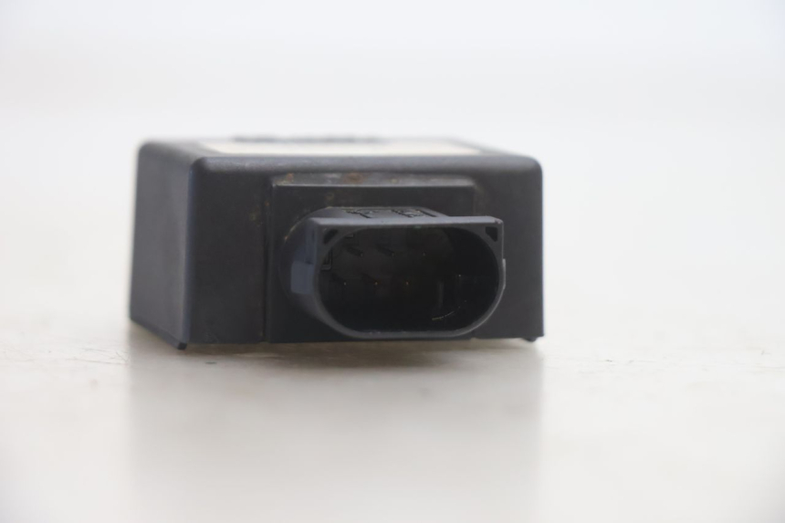 photo de RELE PEUGEOT LUDIX ONE 14P 50 (2004 - 2013) - Zoom sullo stato d'uso
