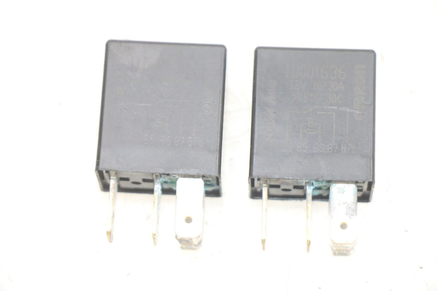 photo de RELE' ELETTRICO PIAGGIO MEDLEY 125 (2016 - 2023) - Vista principale