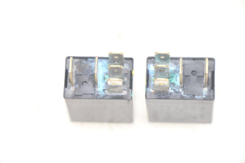 photo de RELE' ELETTRICO PIAGGIO MEDLEY 125 (2016 - 2023) - Dettaglio del componente