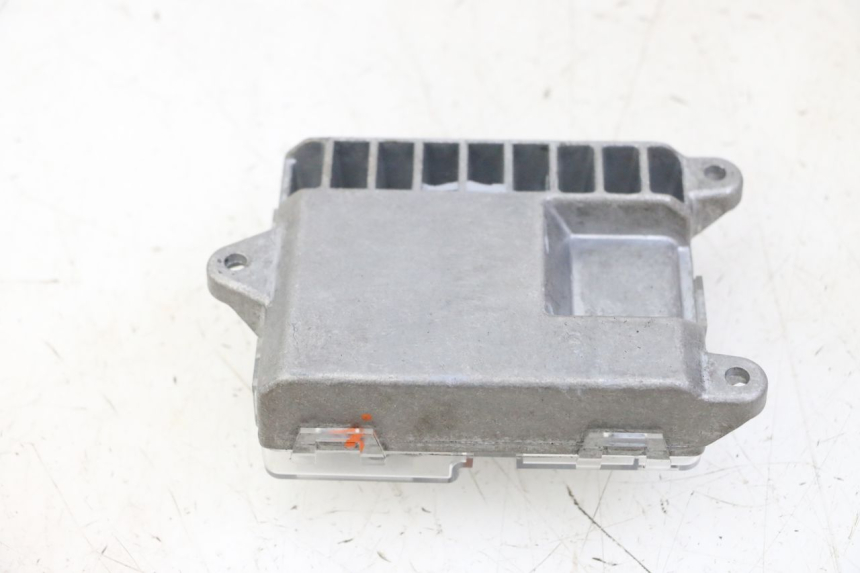 photo de RELAY ELETTRICO XIAOMI MI PRO 2 1 - Altra angolazione