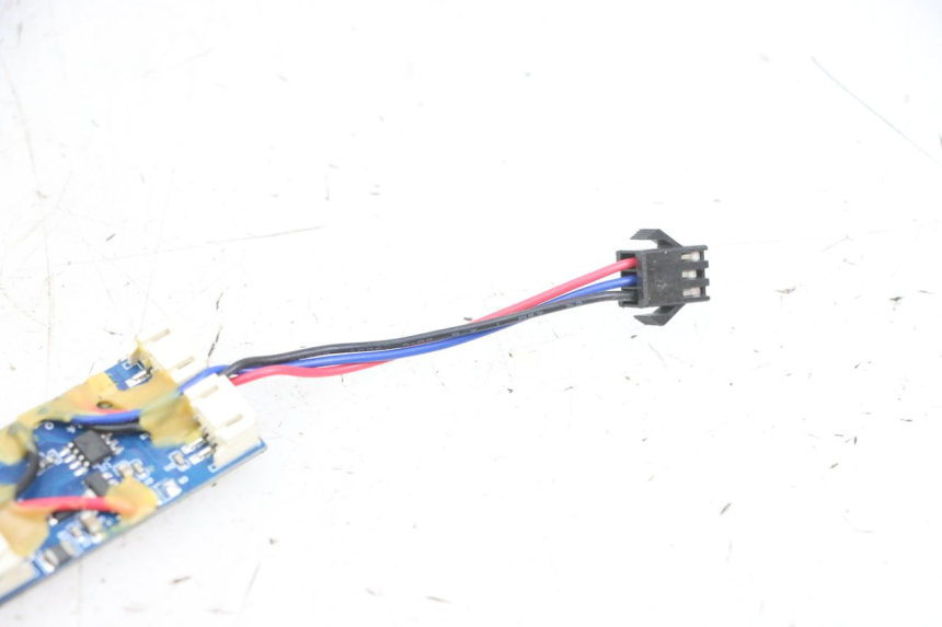 photo de RELE DUALTRON MINI SPECIAL 1 - Altra angolazione