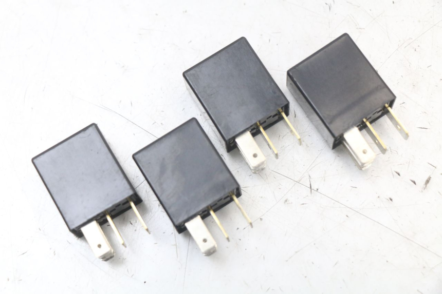 photo de RELE PIAGGIO MP3 HPE 350 (2018 - 2020) - Vista principale