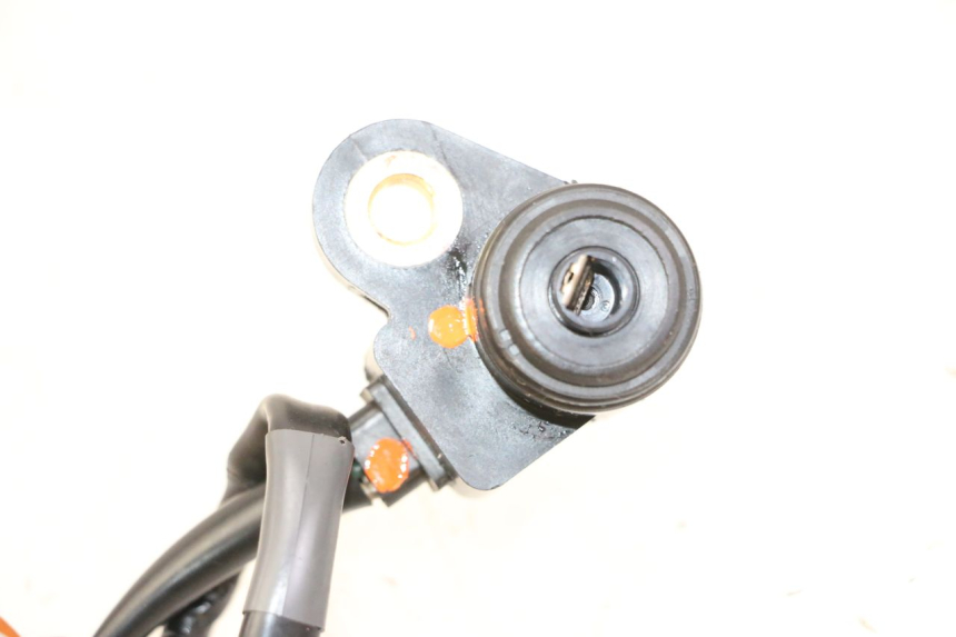 photo de RELE PIAGGIO MP3 HPE 310 (2024 - 2025) - Altra angolazione