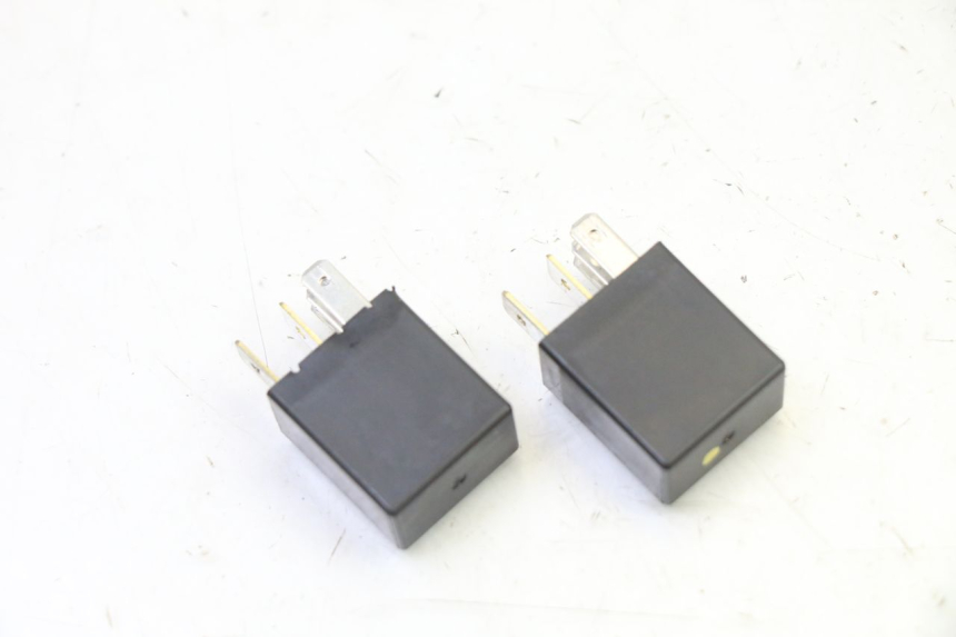 photo de RELE PIAGGIO MP3 HPE 310 (2024 - 2025) - Zoom sullo stato d'uso