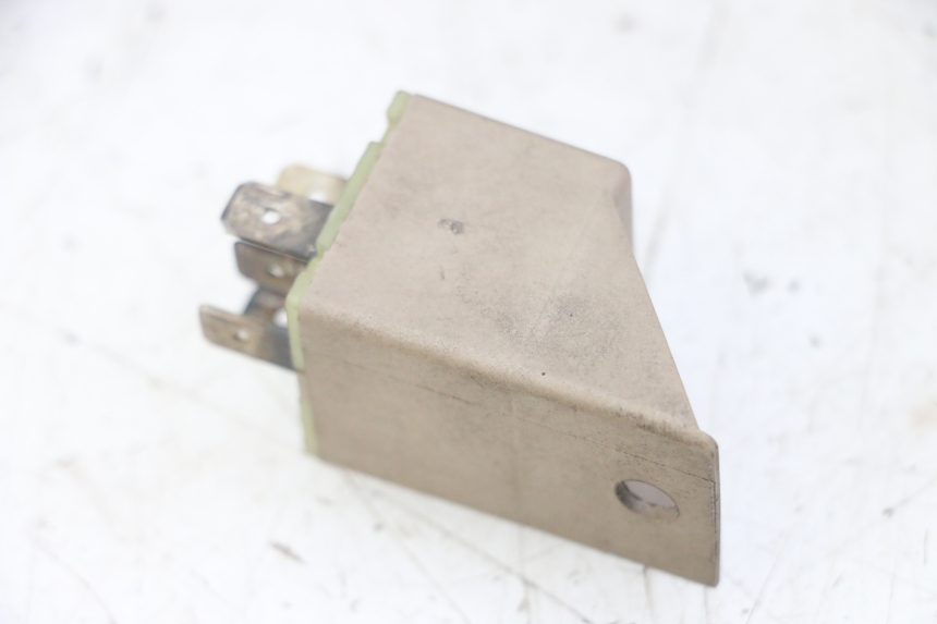 photo de RELE' ELETTRICO PIAGGIO MP3 LT 400 (2007 - 2012) - Dettaglio del componente