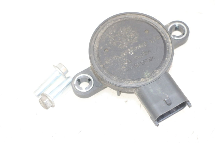 photo de RELE' ELETTRICO PIAGGIO MP3 LT 300 (2010 - 2016) - Zoom sullo stato d'uso