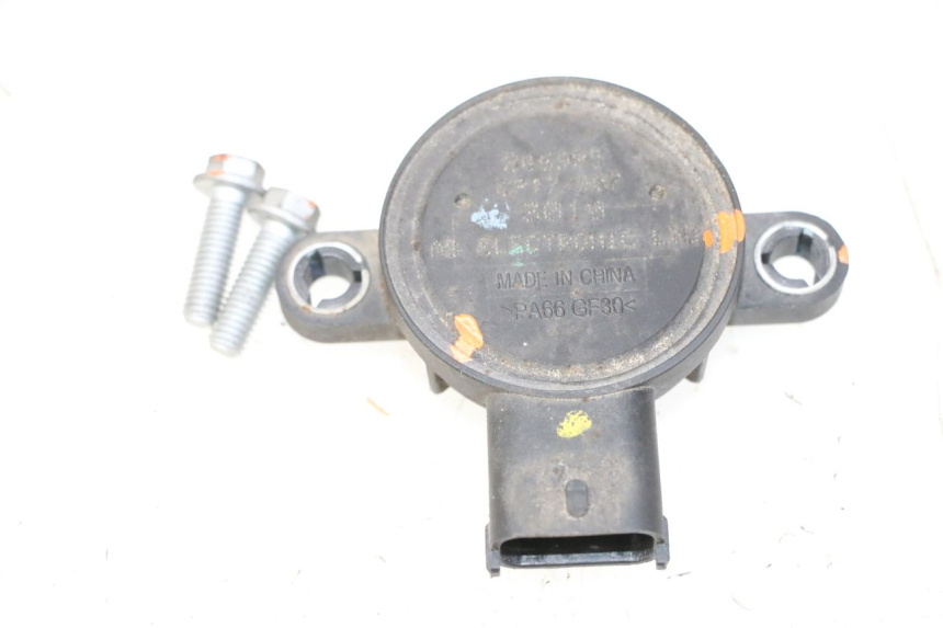 photo de RELE' ELETTRICO PIAGGIO MP3 LT 300 (2010 - 2016) - Zoom sullo stato d'uso