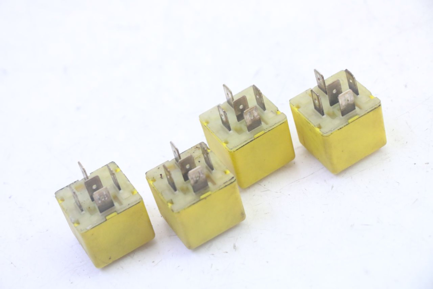 photo de RELE' ELETTRICO PIAGGIO MP3 LT 300 (2010 - 2016) - Dettaglio del componente