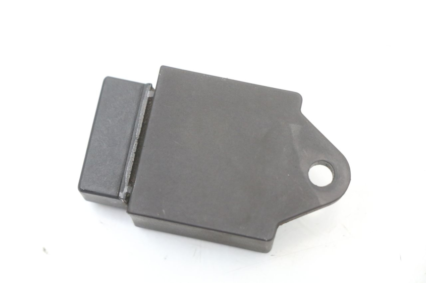 photo de RELE' ELETTRICO PIAGGIO MP3 125 (2006 - 2014) - Primo piano tecnico