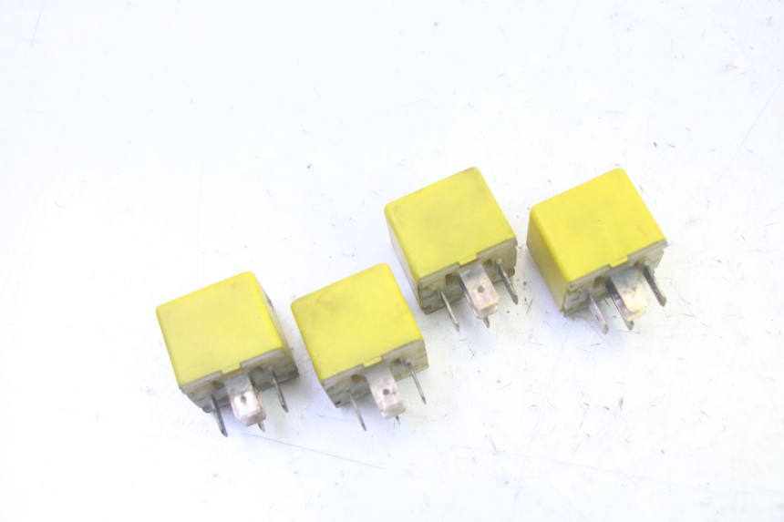 photo de RELE' ELETTRICO PIAGGIO MP3 RL 250 (2006 - 2010) - Vista principale