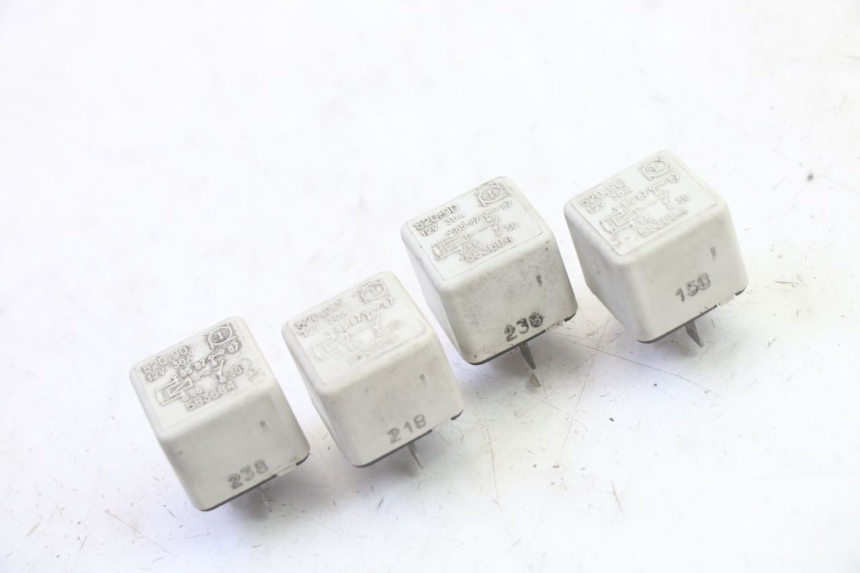 photo de RELE' ELETTRICO PIAGGIO MP3 RL 250 (2006 - 2010) - Vista principale