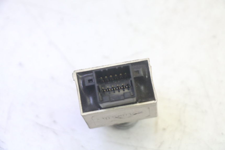 photo de RELE PIAGGIO MP3 500 (2016 - 2018) - Zoom sullo stato d'uso