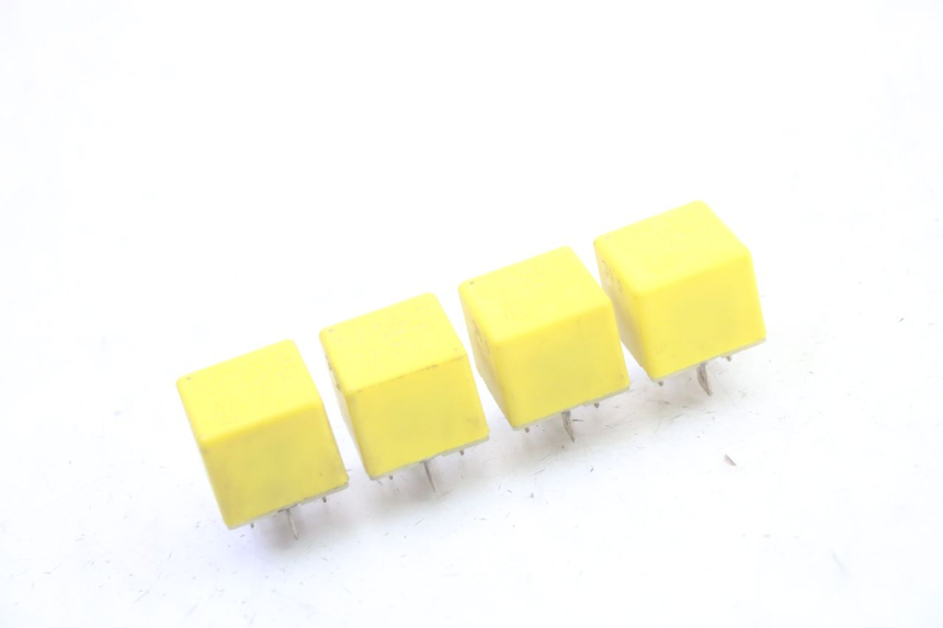 photo de RELE' ELETTRICO PIAGGIO MP3 RL 250 (2006 - 2010) - Dettaglio del componente