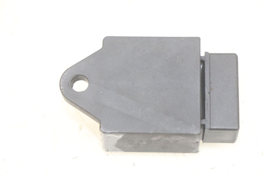 photo de RELE' ELETTRICO PIAGGIO NEW TYPHOON 50 (2010 - 2017) - Zoom sullo stato d'uso