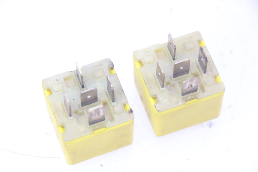 photo de RELE' ELETTRICO GILERA NEXUS 125 (2009 - 2013) - Dettaglio del componente