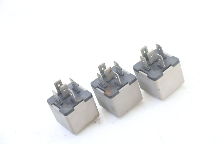 photo de RELE' ELETTRICO GILERA NEXUS 125 (2009 - 2013) - Dettaglio del componente