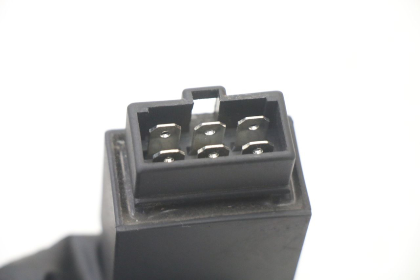 photo de RELE' ELETTRICO PIAGGIO FLY 2T 50 (2004 - 2017) - Zoom sullo stato d'uso