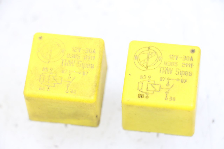 photo de RELE' ELETTRICO PIAGGIO MP3 125 (2006 - 2014) - Vista principale