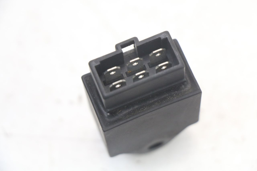 photo de RELE' ELETTRICO PIAGGIO NEW TYPHOON 50 (2010 - 2017) - Zoom sullo stato d'uso