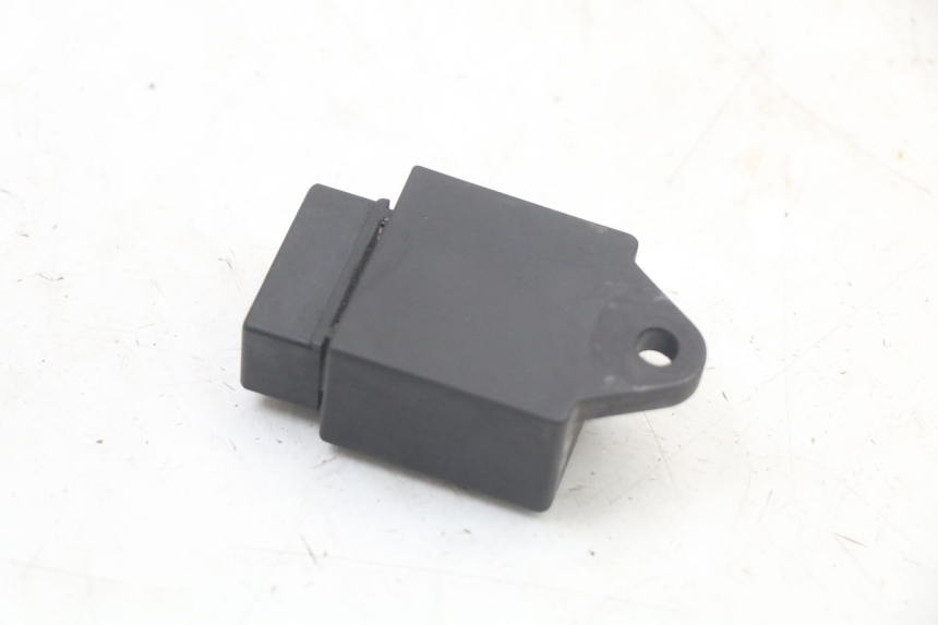 photo de RELE' ELETTRICO PIAGGIO NEW TYPHOON 50 (2010 - 2017) - Altra angolazione