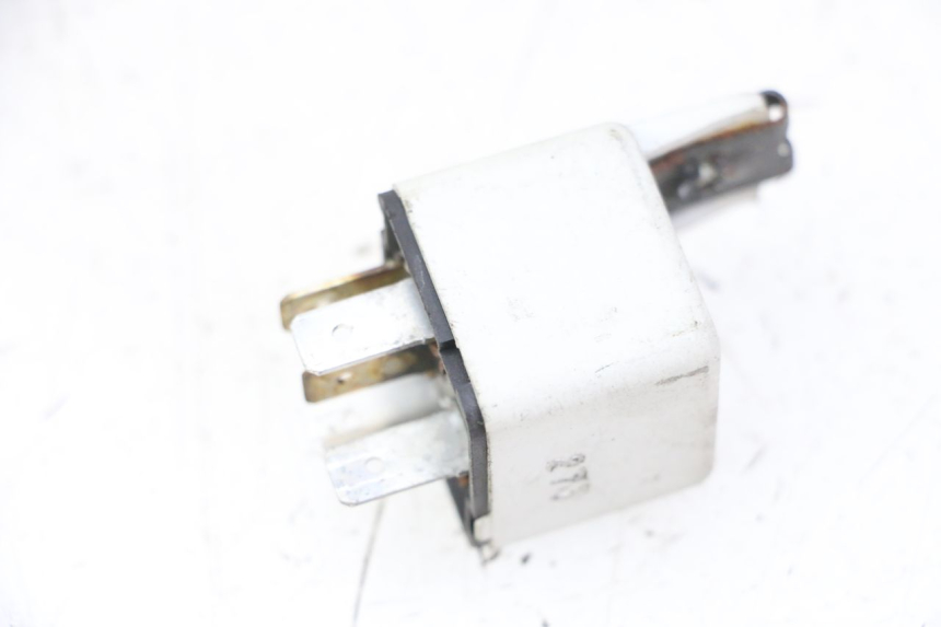 photo de RELE PIAGGIO VESPA LX 150 (2005 - 2013) - Dettaglio del componente