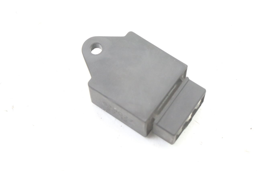 photo de RELE' ELETTRICO PIAGGIO VESPA LX 2T 50 (2005 - 2013) - Zoom sullo stato d'uso