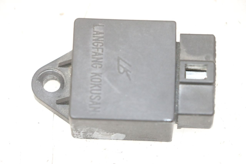 photo de RELÈ ELETTRICO PIAGGIO VESPA S 2T 50 (2007 - 2014) - Dettaglio del componente