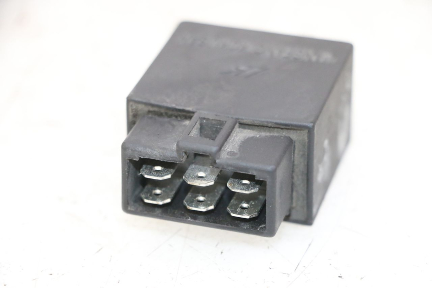 photo de RELÈ ELETTRICO PIAGGIO VESPA S 2T 50 (2007 - 2014) - Zoom sullo stato d'uso