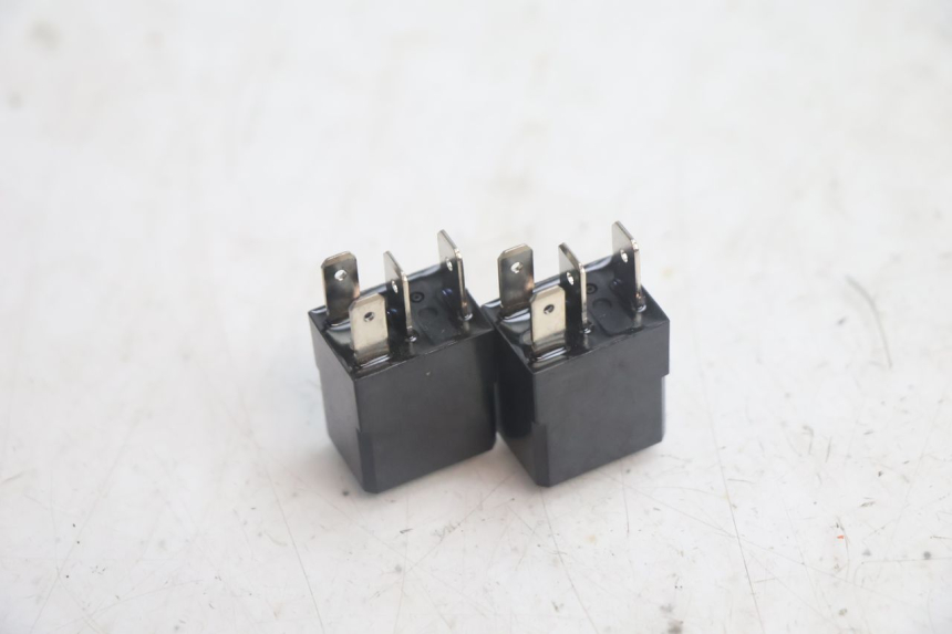 photo de RELE JM MOTORS R-MAX TECH 50 (2024 - 2026) - Altra angolazione